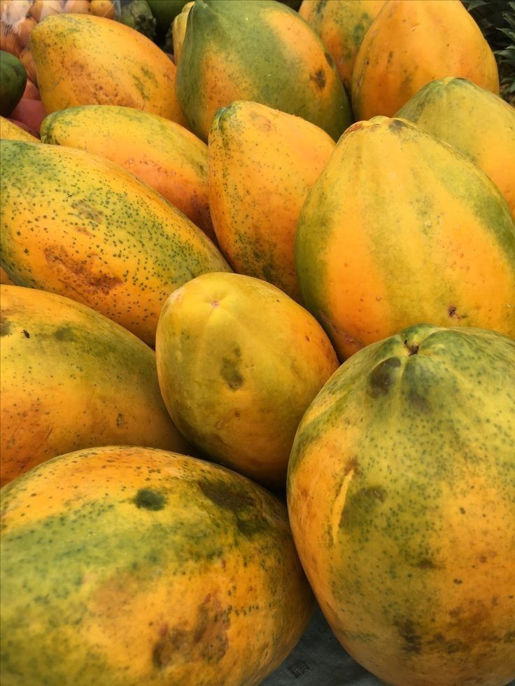 Tropical Fresh Grade A Premium Premium Fresh Red Pawpaw - Large (2kg) - Loose