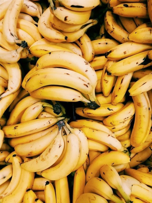 Farm Fresh Organic Premium Fresh Bananas - Extra Large (2kg)