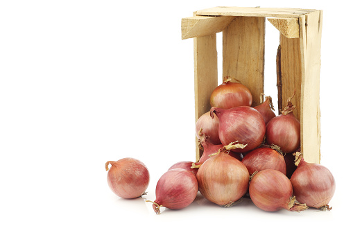 Green Harvest Organic Fresh Red Onions - Small (500g) - Bulk
