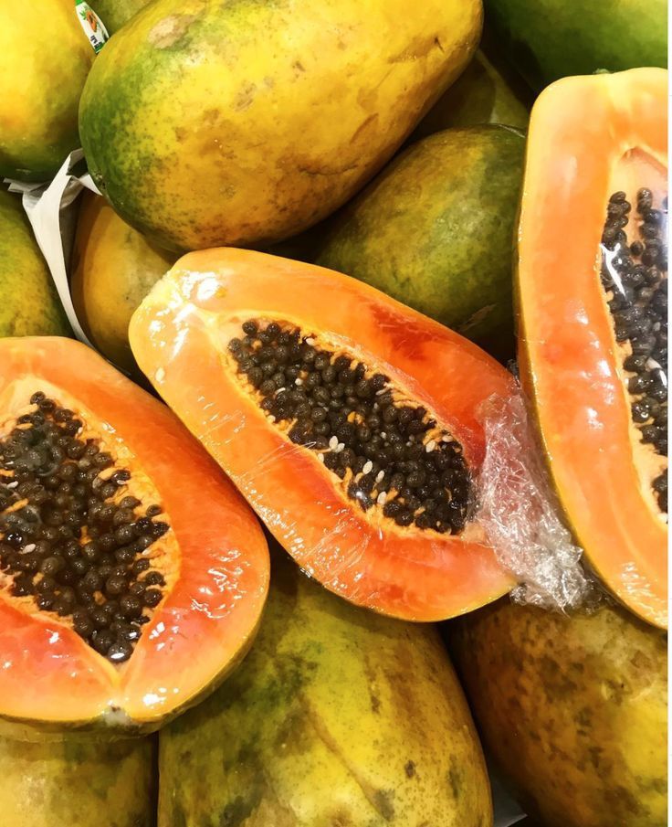 Nature Fresh Grade A Organic Red Pawpaw - Small (500g) - Loose