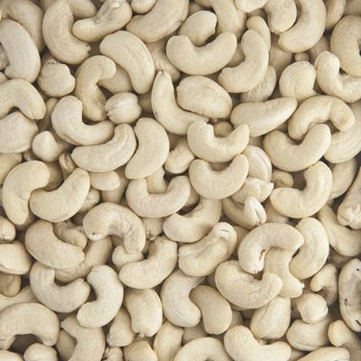 Farm Fresh Grade B Dried Raw Cashew Nuts - Small (250g)